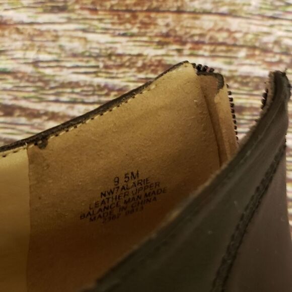 Nine West black  3.5" heeled shoes Pre-owned - Picture 6 of 8